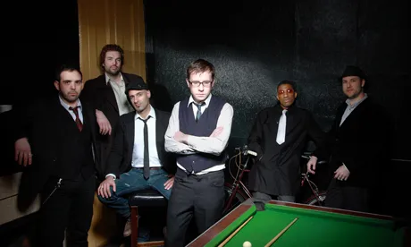 Ear this: Chris Singleton and the Distractions