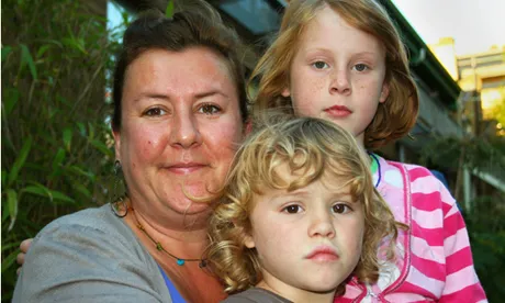 Della Tinsley, Dexter and Lola