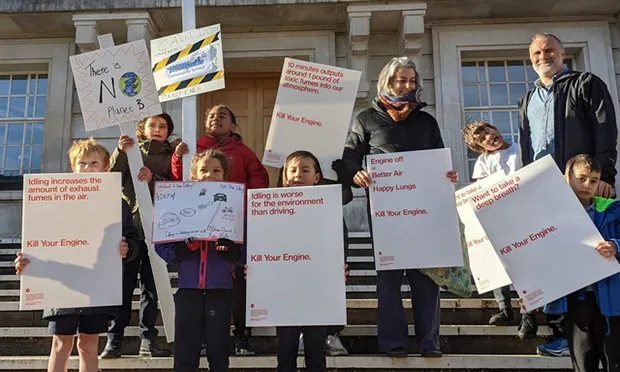 ‘No more blah, blah, blah’: Campaigners renew demands for Hackney’s pension fund to divest from fossil fuels