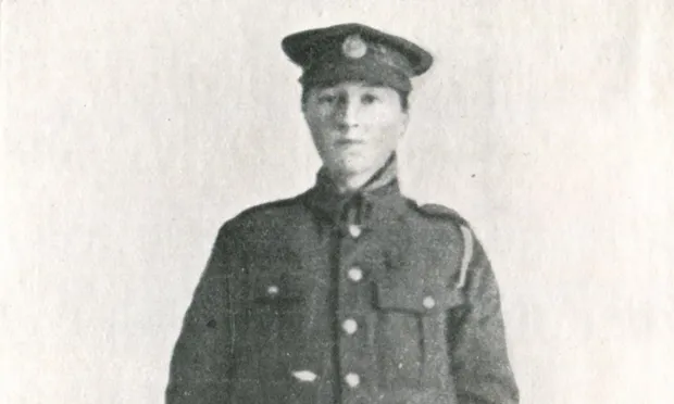 Dorothy Lawrence as Sapper Dennis Smith.