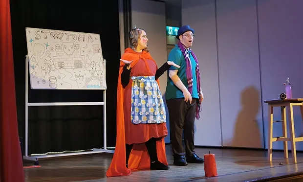 The Huddleston: A centre without a centre