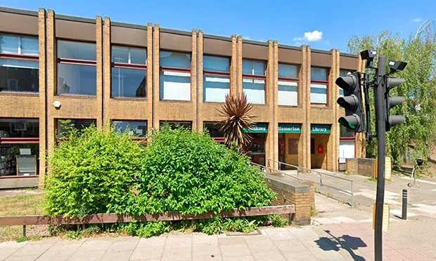 Workers warn council of ‘excessive’ heat in Hackney’s libraries