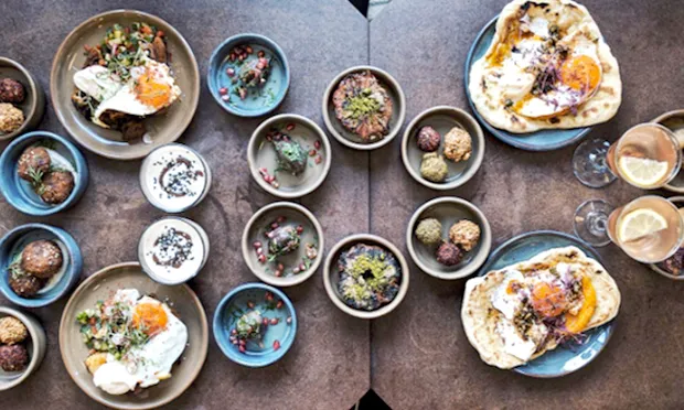 A ‘gram don’t come for free: Insta ‘influencers’ feed the camera first