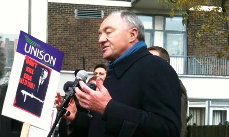 Hackney students take fight against EMA cuts to Town Hall