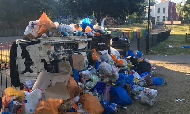 London Fields residents in ‘horror’ over council plan to cut litter collections