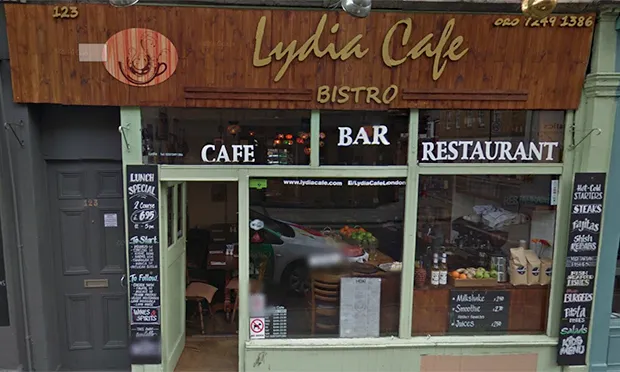 Four escape basement fire at Stoke Newington café