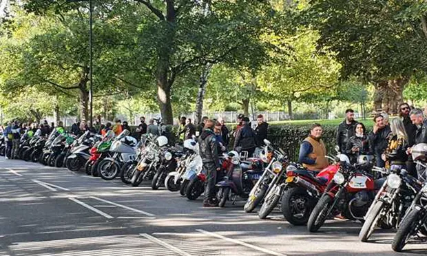 Hackney’s cabinet approves changes to parking fees despite protests from motorcyclists