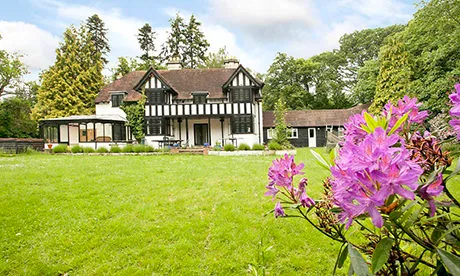 Under offer: The Oxfordshire mansion Hackney council are looking to buy. Photograph: Penny & Sinclair