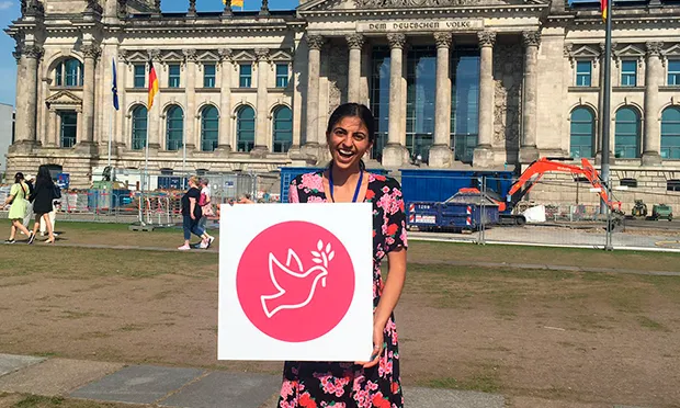 Hackney local heads up UK delegation for G7 Youth Summit – and presents list of demands to German Chancellor