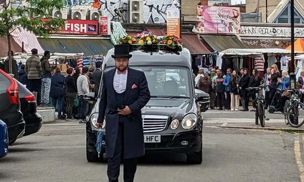‘Never seen anything like it’: Ridley Road Market brought to a standstill for popular trader’s funeral procession