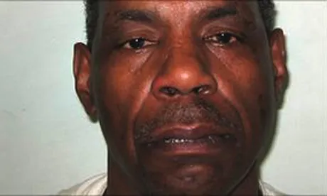 Murderer of mother and two young girls 28 years ago is jailed for life