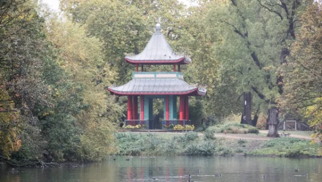 Victoria Park to reopen on Saturday under strict ‘control measures’