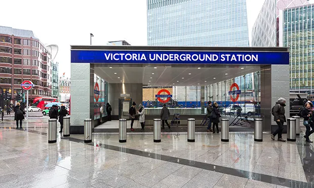 Tube workers were abused almost 250 times a month during the pandemic, new figures show