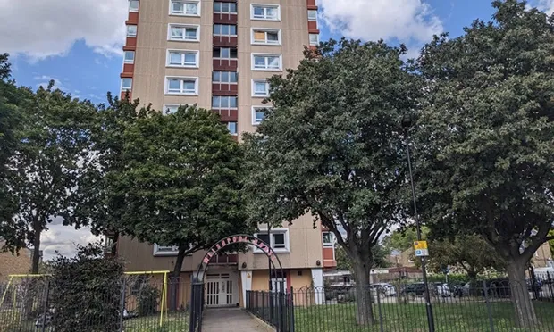 Town Hall to investigate mislabelled fire door at 18-storey block in London Fields