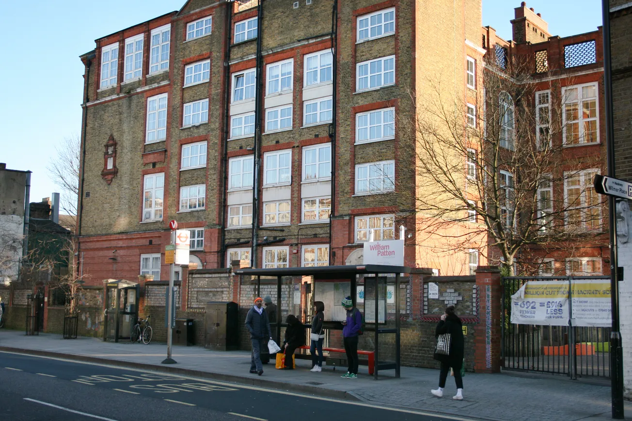 Chaos at Town Hall meeting after ‘disgusted’ resident urges council to scrap Walford Road closures