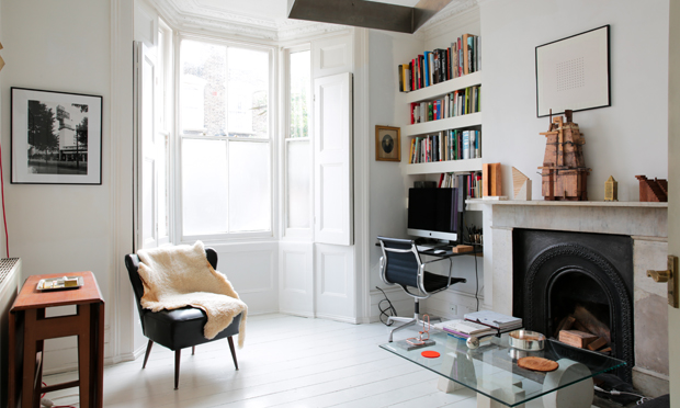 a recent Aucoot sale, on Londesborough Road in Stoke Newington