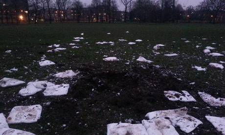 bomb_exploded_clissold_park_460