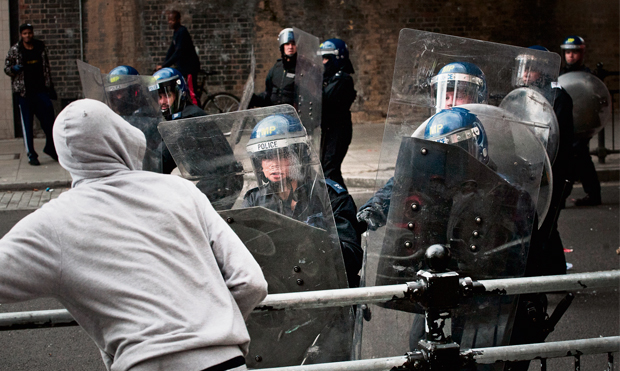mare-street-riot 2011 mark duggan shooting by police