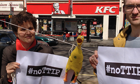 noTTIP protest_chicken_460