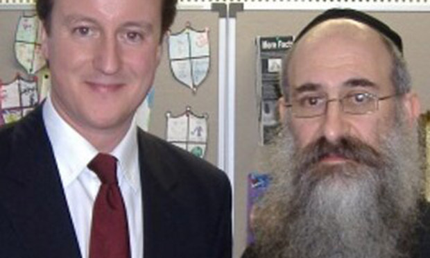 Harvey Odze with David Cameron (Photograph: @HarveyOdze/Twitter)