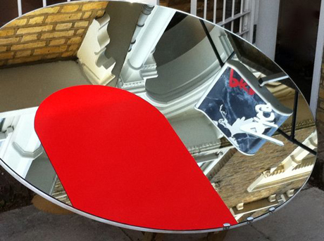 Pica Pica mirror web