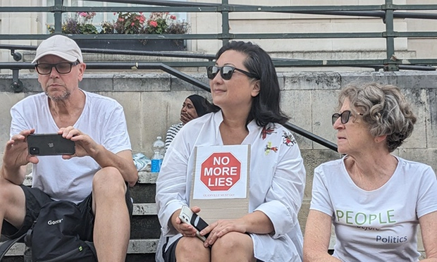 Protestors Hackney Town Hall 060923