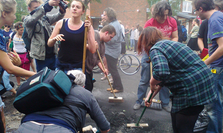 Riots clarence road clean up