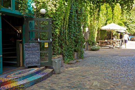 Strongroom Bar and Kitchen