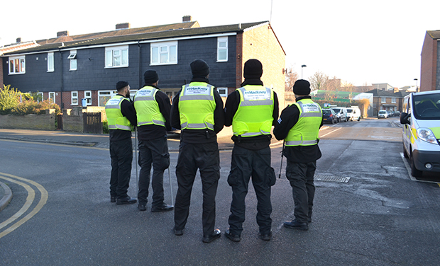 weapons sweep police with knives